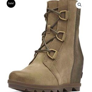 Sorel Wedge Boots 8.5